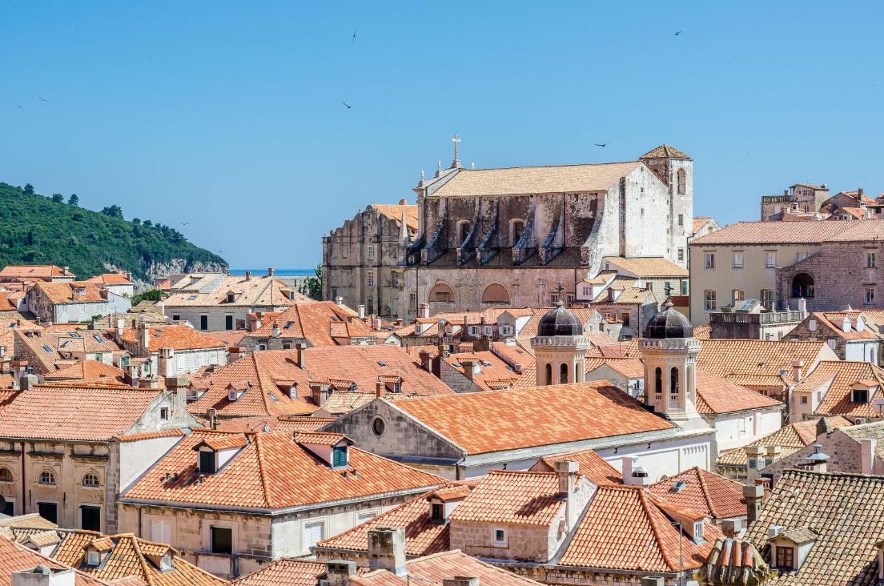 Palo Alto * Dubrovnik